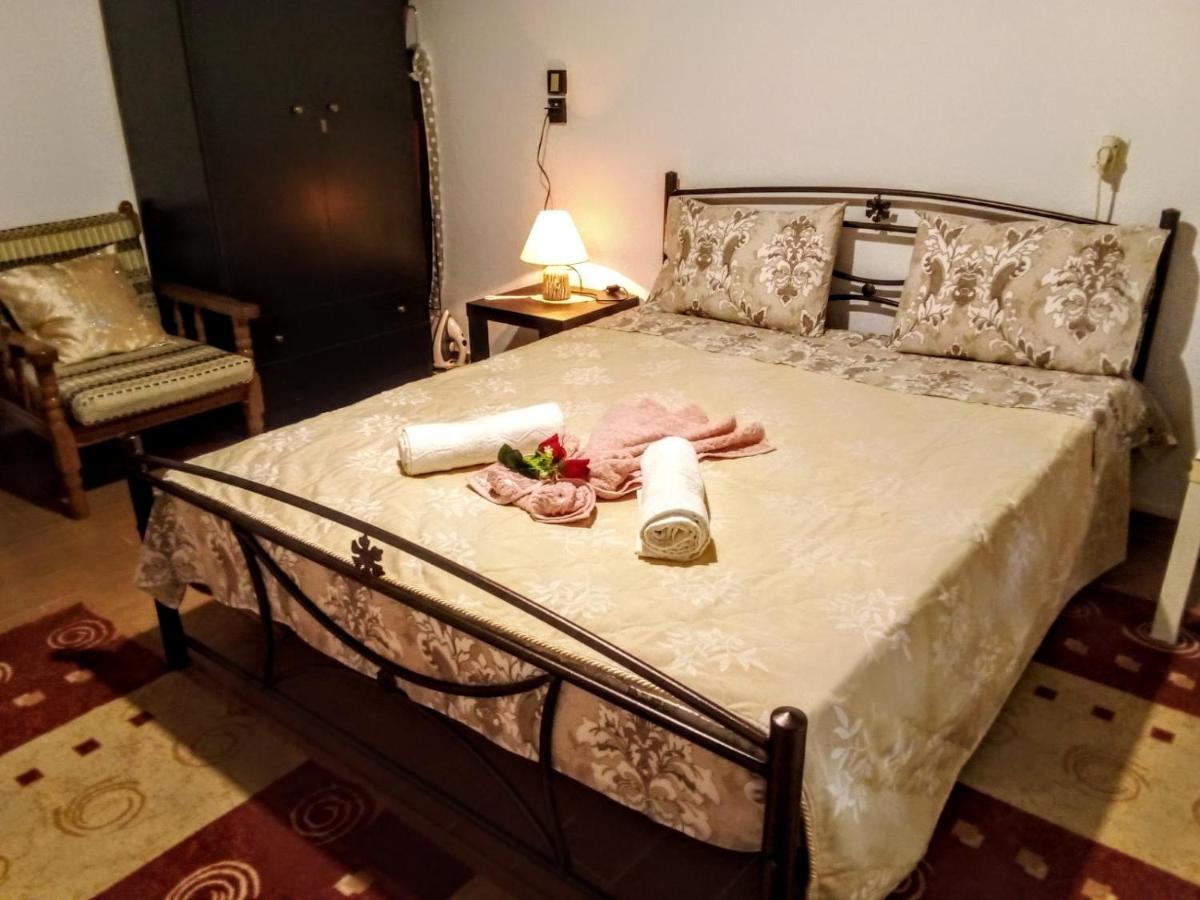 Tanias House Apartment Siatista Екстериор снимка