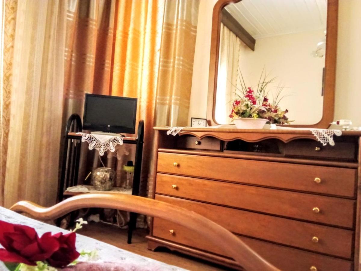 Tanias House Apartment Siatista Екстериор снимка